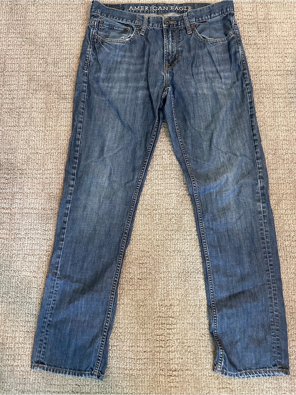 American Eagle Outfitters Men's Medium Blue Straight Jeans